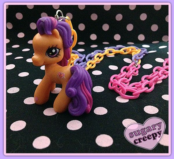 Colar My Little Pony 'Roxo e laranja'